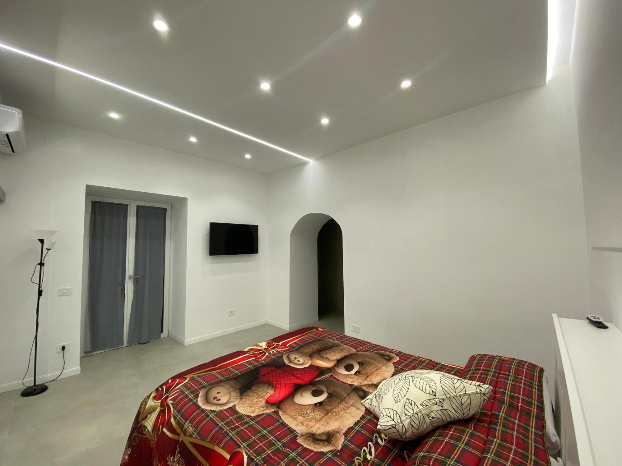 A Casa Mia Apartment Napoli Bagian luar foto