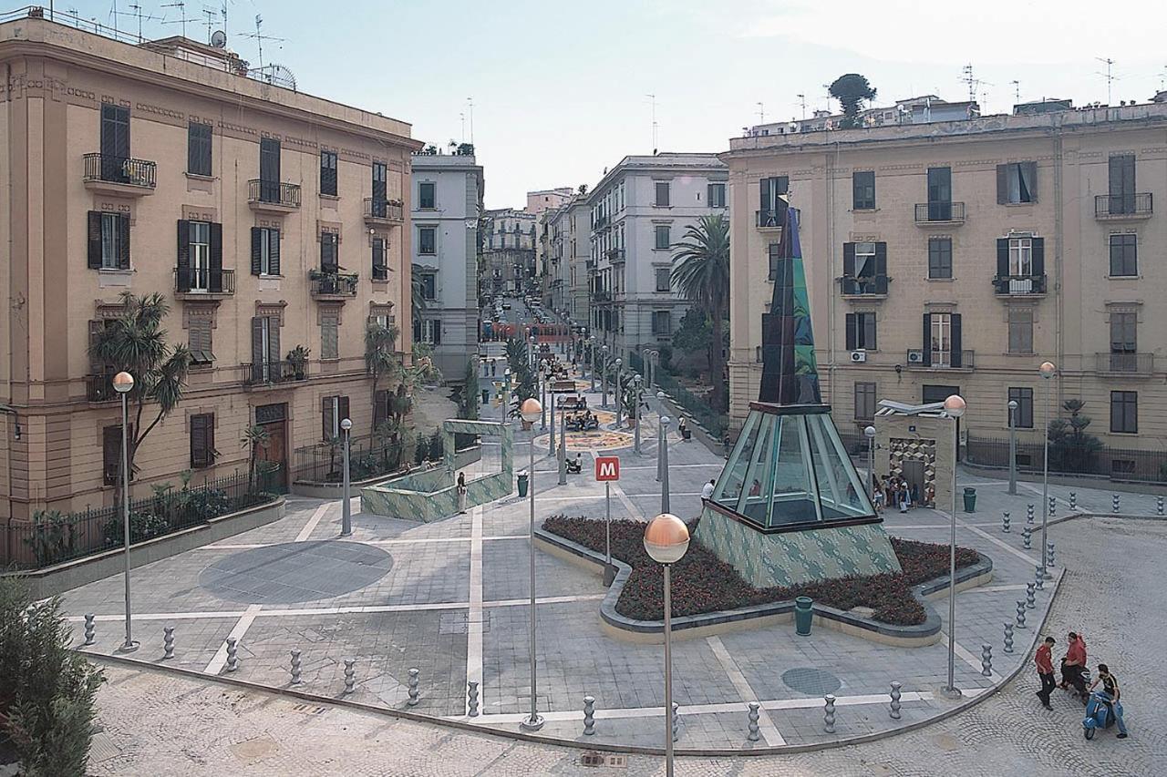 A Casa Mia Apartment Napoli Bagian luar foto